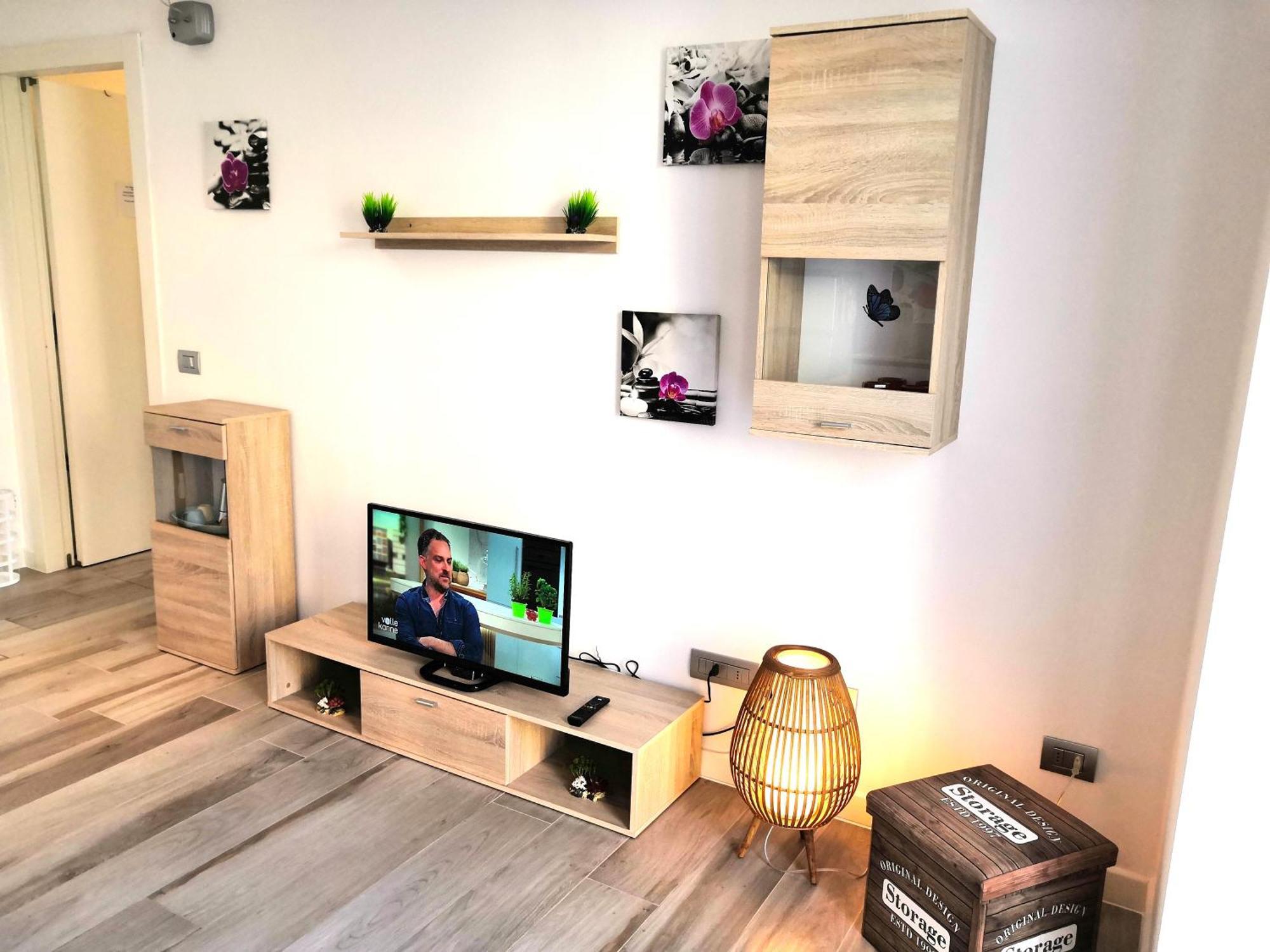 Butterfly Apt In Suna With Garage 韦尔巴尼亚 外观 照片