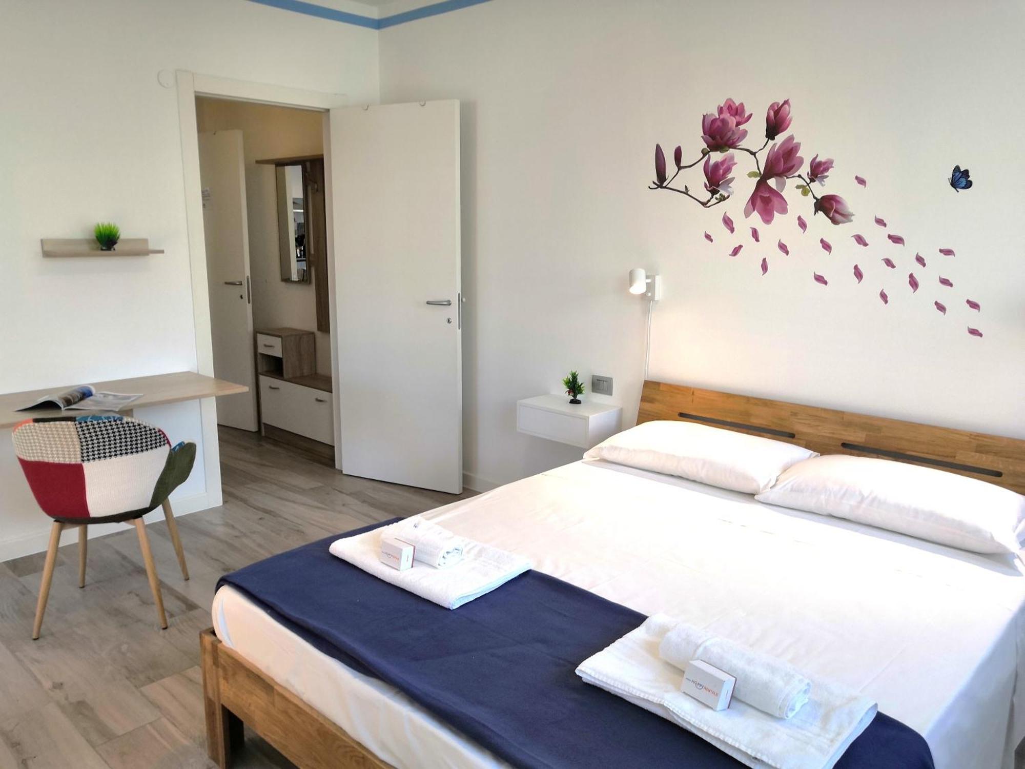 Butterfly Apt In Suna With Garage 韦尔巴尼亚 外观 照片