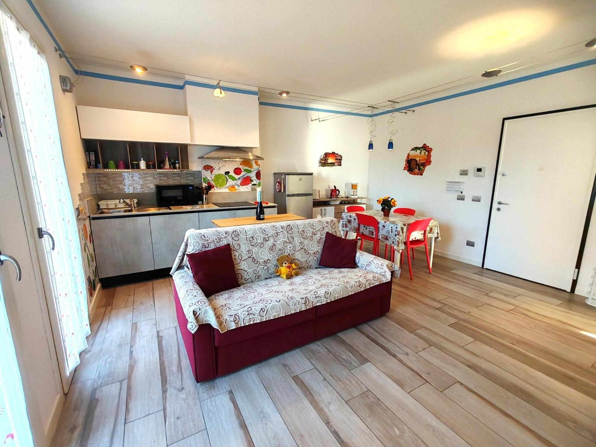 Butterfly Apt In Suna With Garage 韦尔巴尼亚 外观 照片
