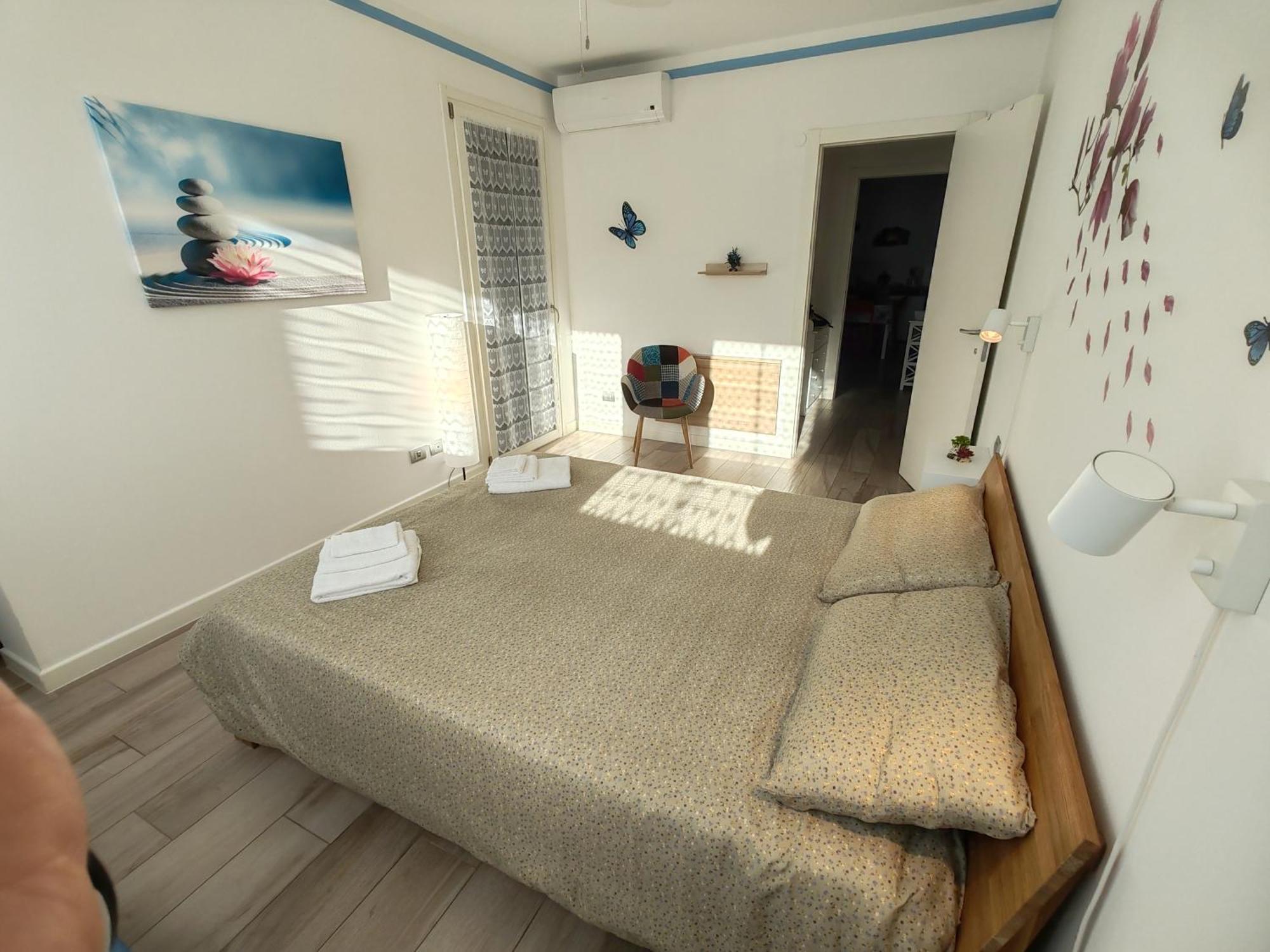 Butterfly Apt In Suna With Garage 韦尔巴尼亚 外观 照片